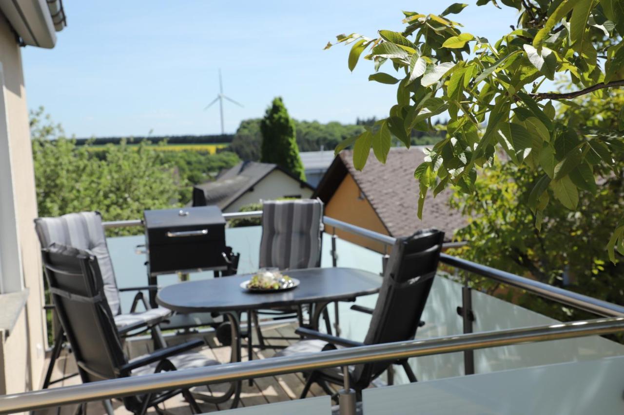 Kleine-Eifel-Auszeit Apartment Hambuch Luaran gambar